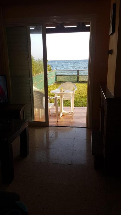 Panorama Beach House, 5 Meters To The Sea Perivolia Exterior photo